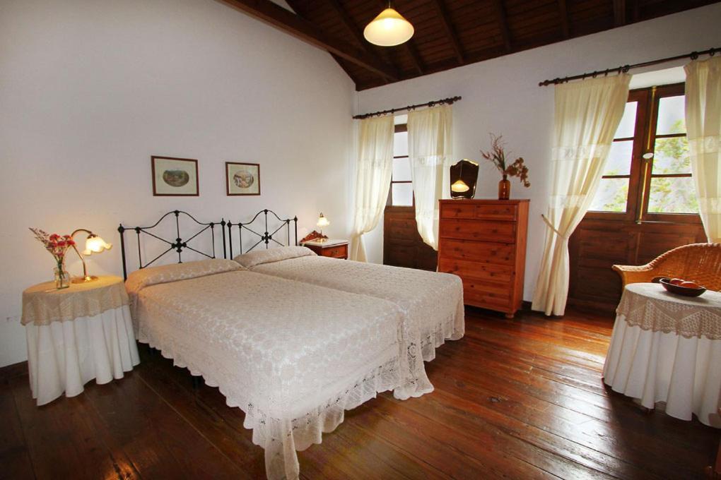 Casa Rural Los Aromos - Wunderschönes Landhaus mit Meerblick Hermigua Exterior foto